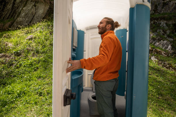 Best Affordable portable toilet rental  in Helena, AL